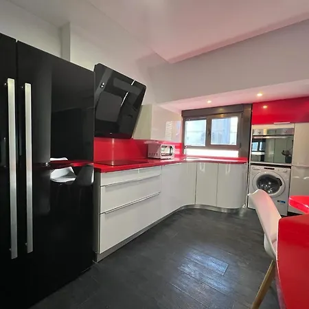 Edf Aurea Y Edf Sarvacho * 베니돔